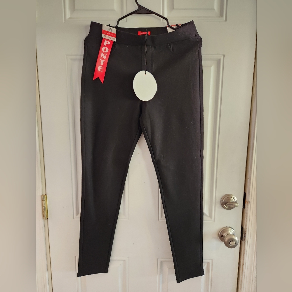 Maze Collection Dress Pants NWT